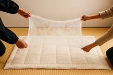 画像をギャラリービューアに読み込む, シルク真綿ベビー布団&洗濯機で洗えるシルクおくるみセット<出産お祝いギフト>